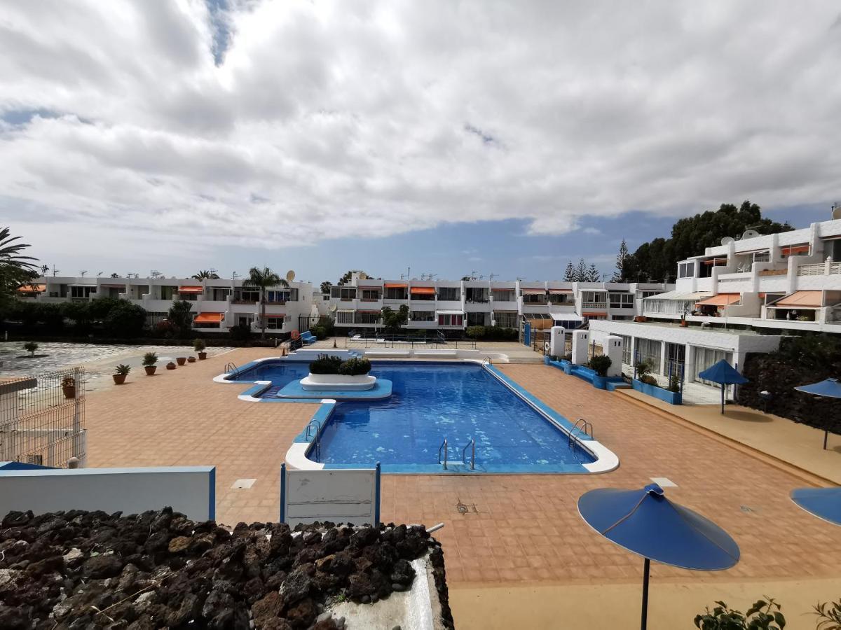 Sunny Apt With Terrace Coastal Area South Arona Arona  Buitenkant foto