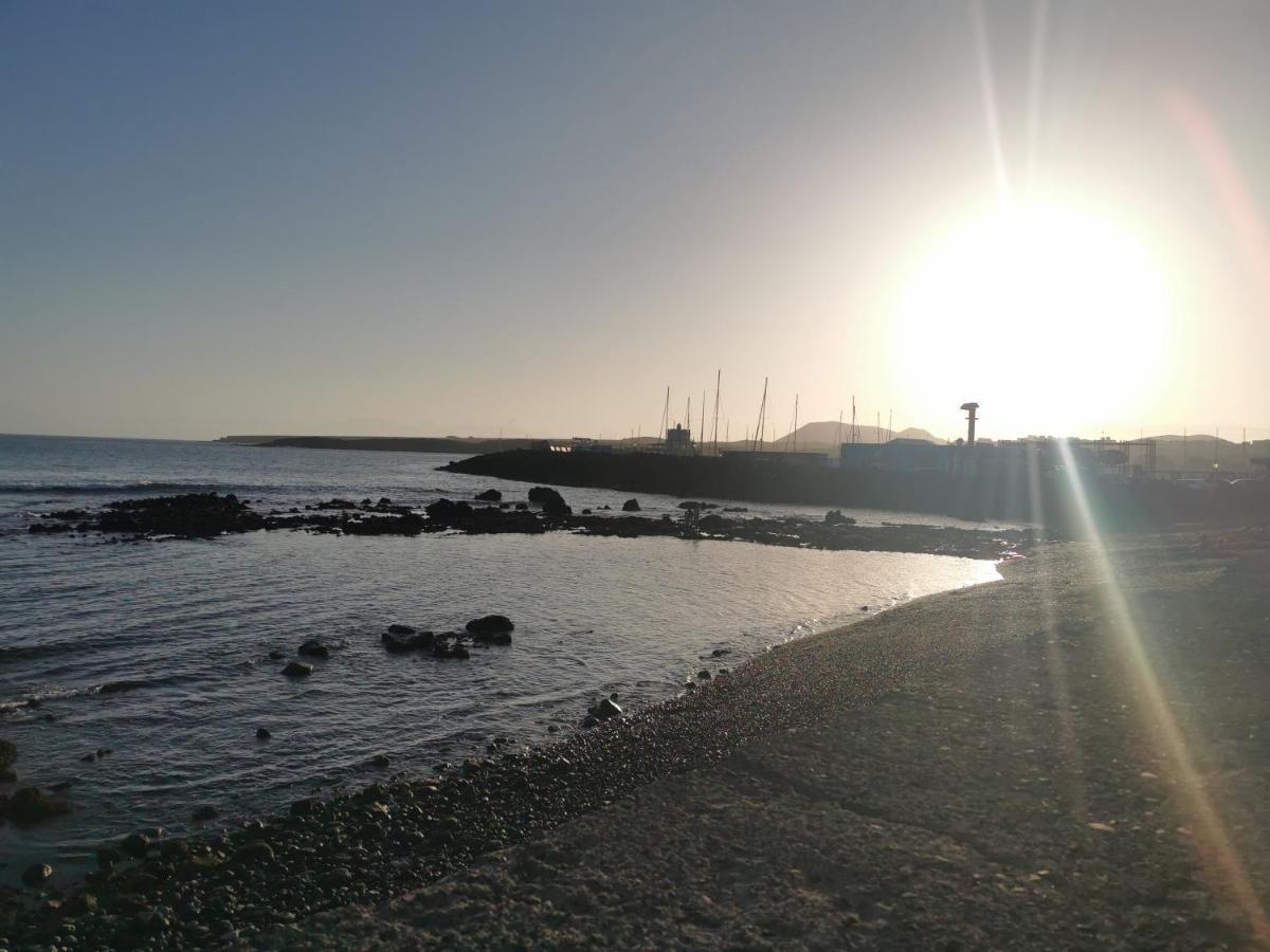 Sunny Apt With Terrace Coastal Area South Arona Arona  Buitenkant foto